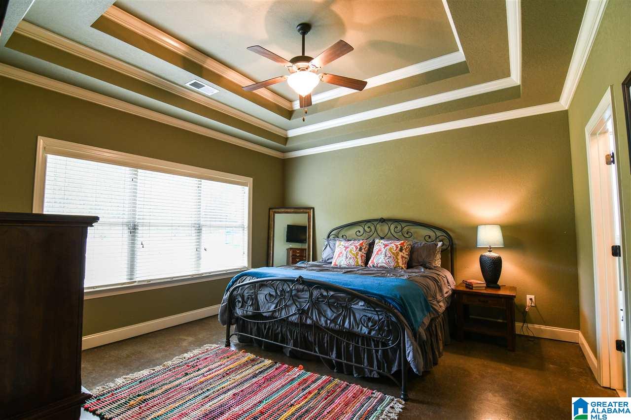223 Perthshire Way Pelham, AL 35124 - Photo 6 of 34