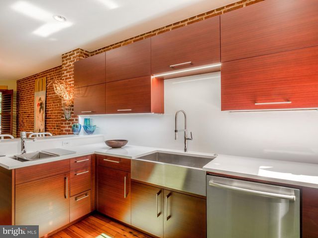 $1,475,000 | 511 7th Street Northeast, Washington, DC 20002