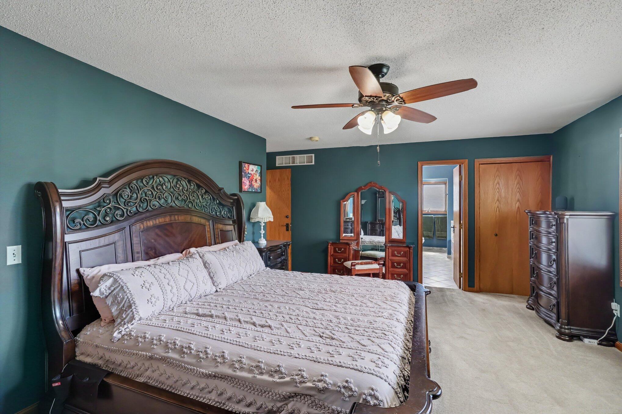 2685 Hunters Point Kalamazoo, MI 49048 - Photo 12 of 34 012_file_5271