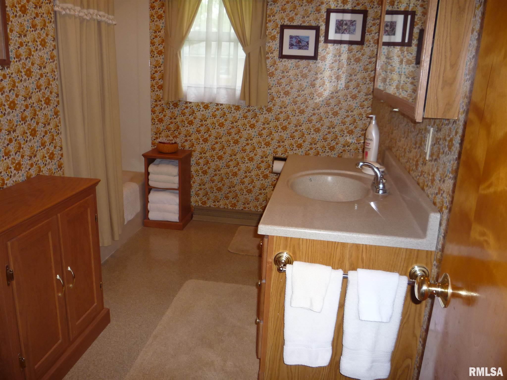 2109 North 24th Street Springfield, IL 62702 - Photo 11 of 29