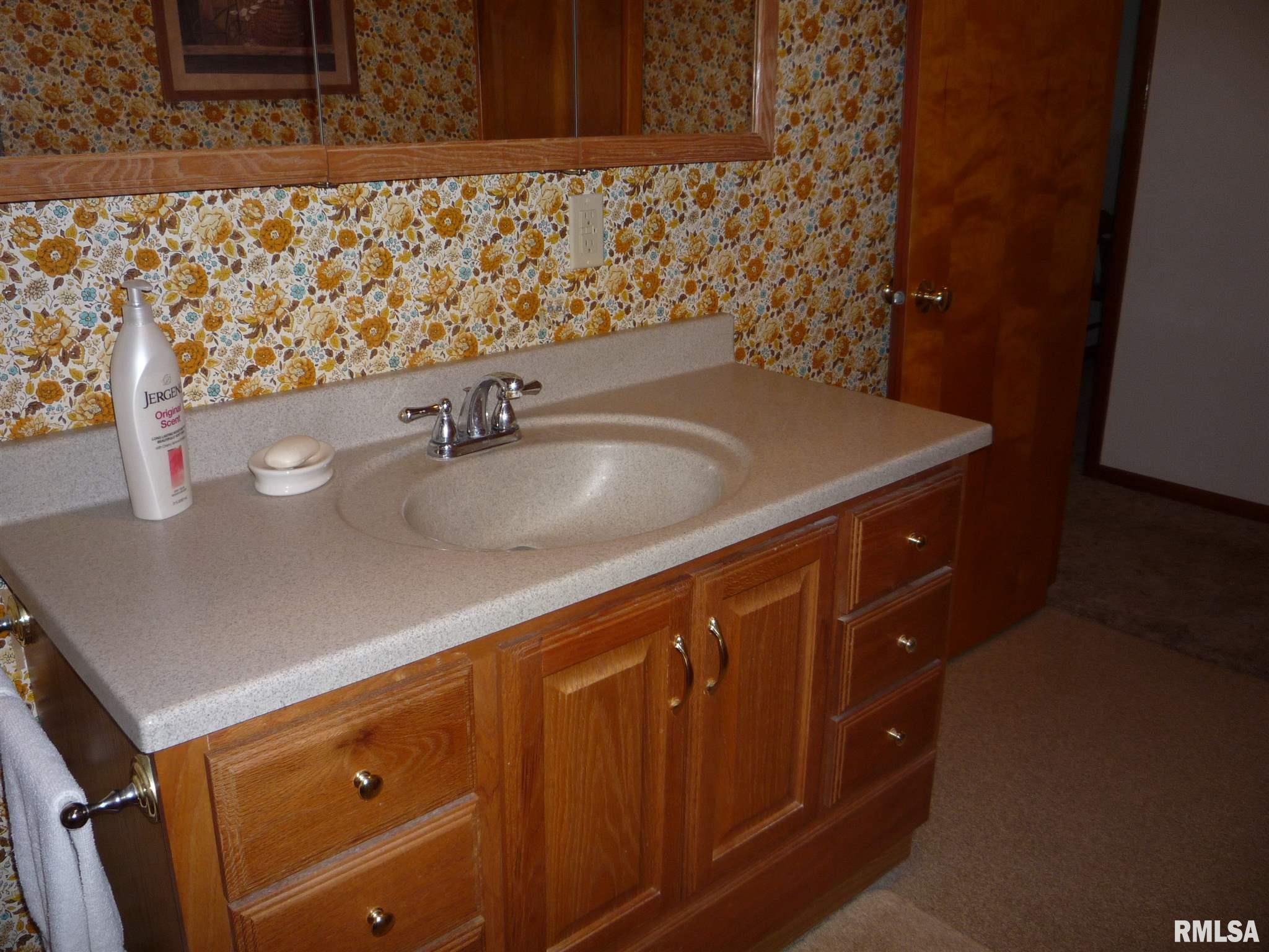 2109 North 24th Street Springfield, IL 62702 - Photo 12 of 29