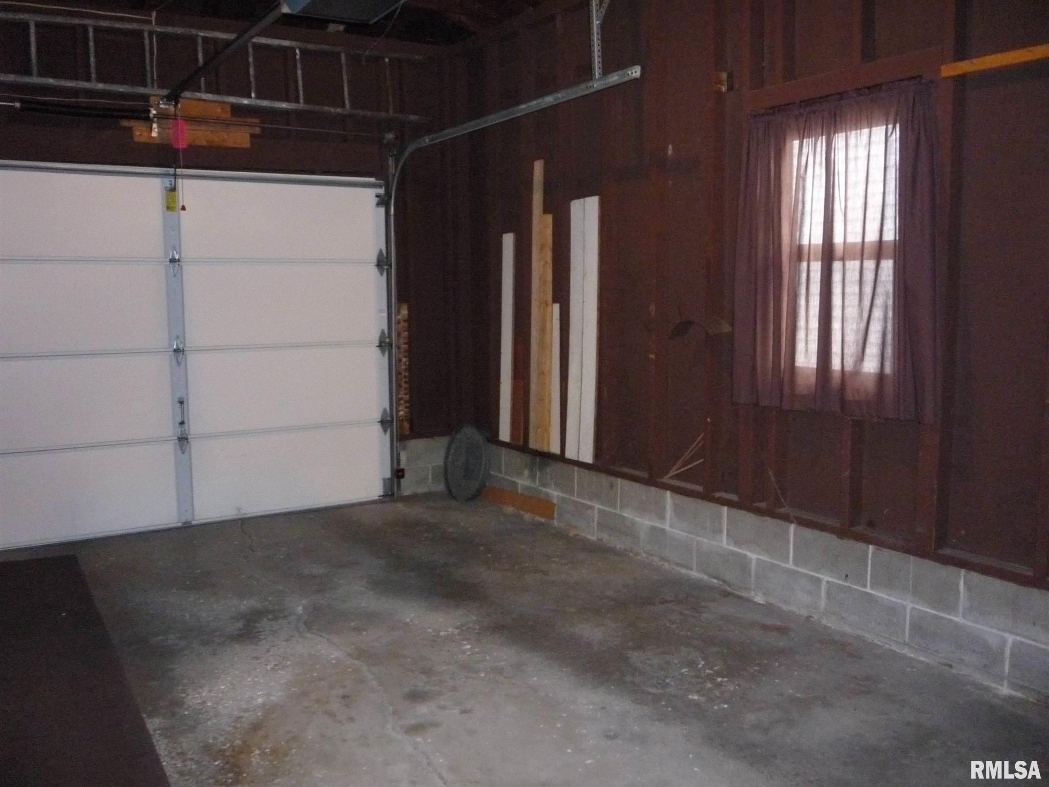 2109 North 24th Street Springfield, IL 62702 - Photo 25 of 29