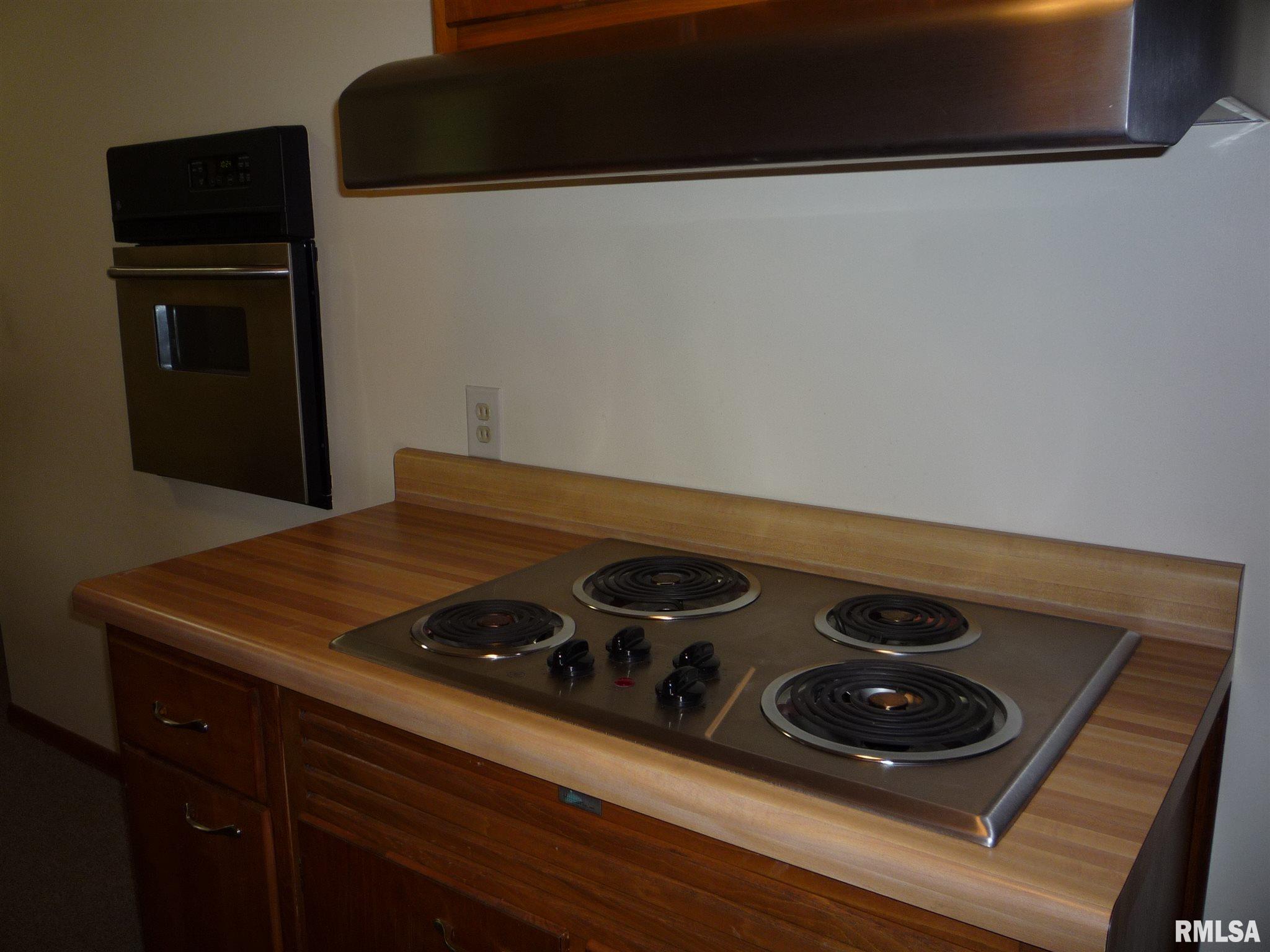 2109 North 24th Street Springfield, IL 62702 - Photo 8 of 29