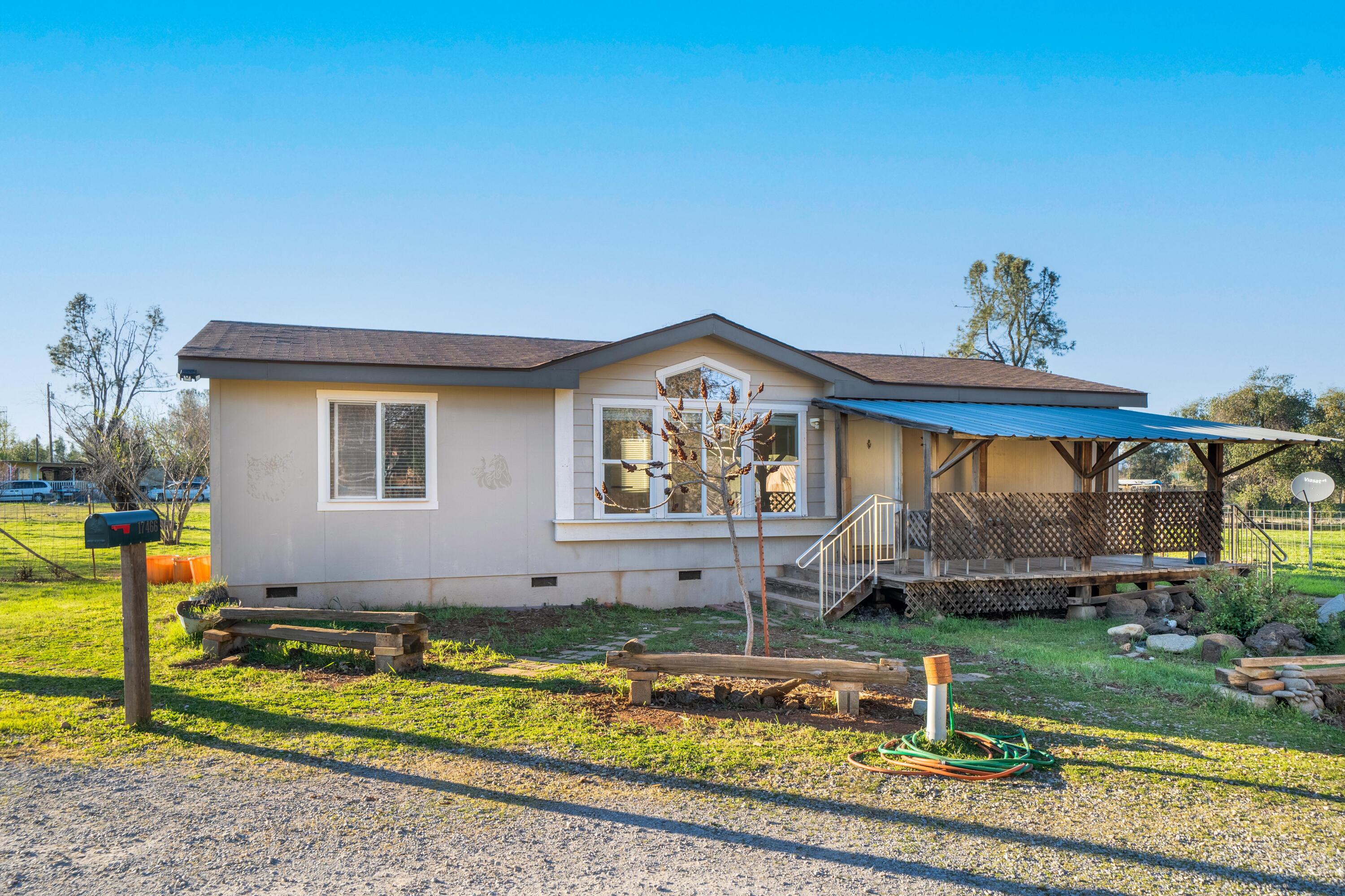 17466 Olinda Road Anderson, CA 96007 - Photo 3 of 22 HARRISONM-10