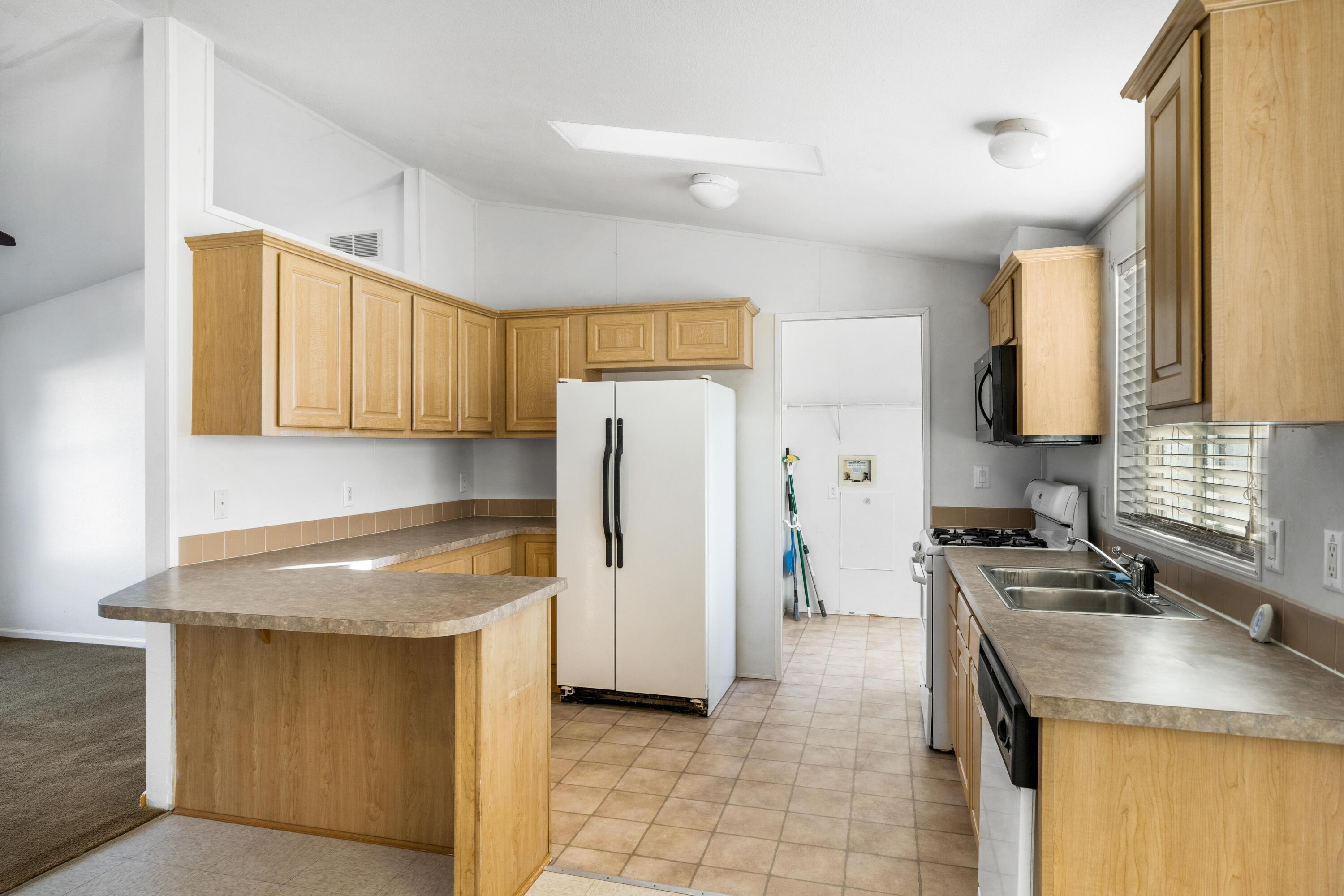 17466 Olinda Road Anderson, CA 96007 - Photo 9 of 22 HARRISONM-15