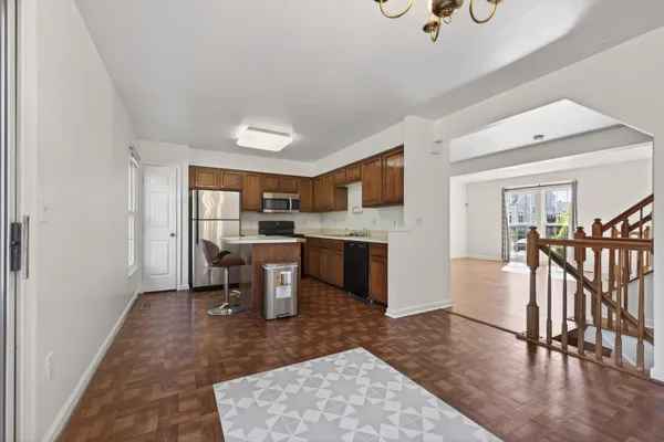 $2,900 | 9274 Caladium Drive, Manassas, VA 20110