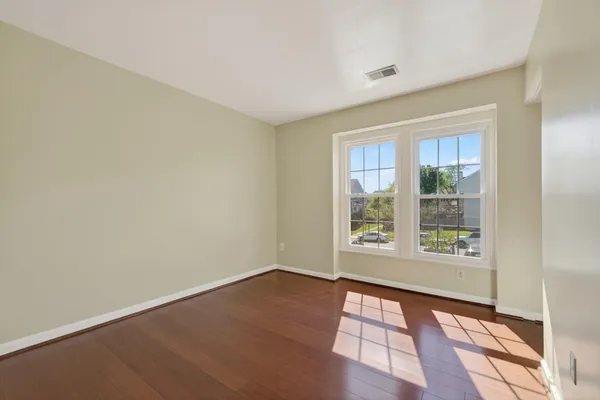 $2,900 | 9274 Caladium Drive, Manassas, VA 20110