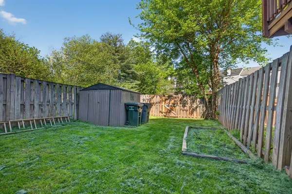 $2,900 | 9274 Caladium Drive, Manassas, VA 20110