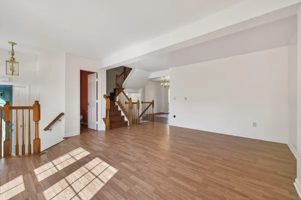 $2,900 | 9274 Caladium Drive, Manassas, VA 20110