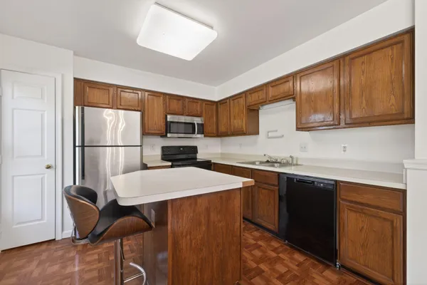 $2,900 | 9274 Caladium Drive, Manassas, VA 20110