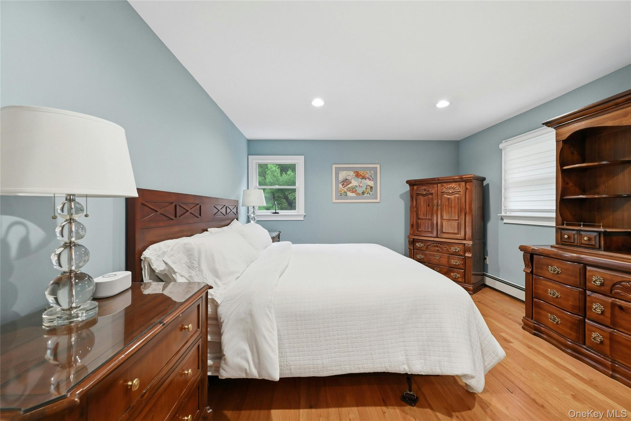 135 Oakwood Road Port Jefferson, NY 11777 - Photo 36 of 48 Very Large, Well Appointed Guest Bedroom (Which Is The Size Of Most Primary Bedrooms).