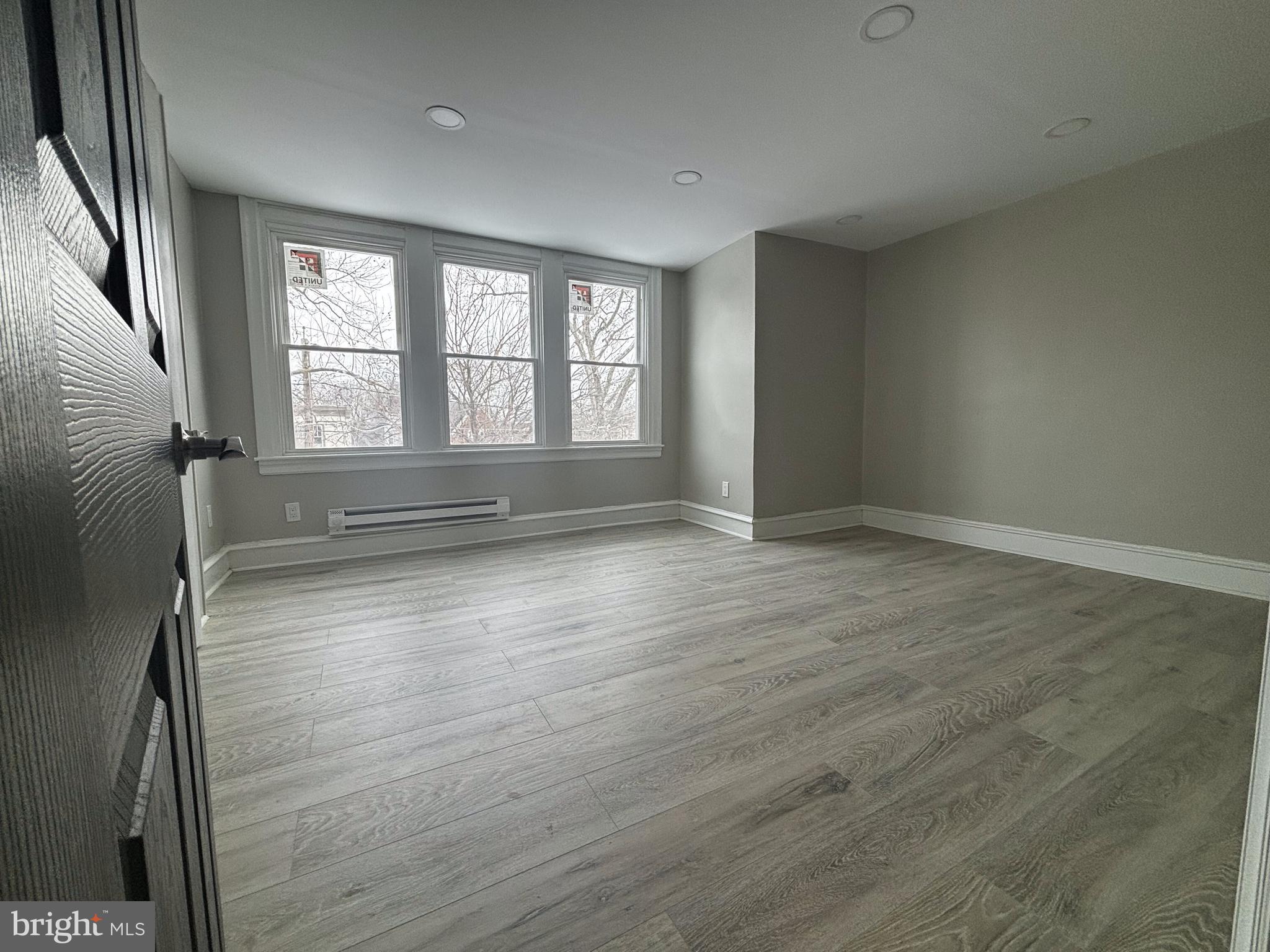 2787 North Congress Road Camden, NJ 08104 - Photo 11 of 18 Primary bedroom