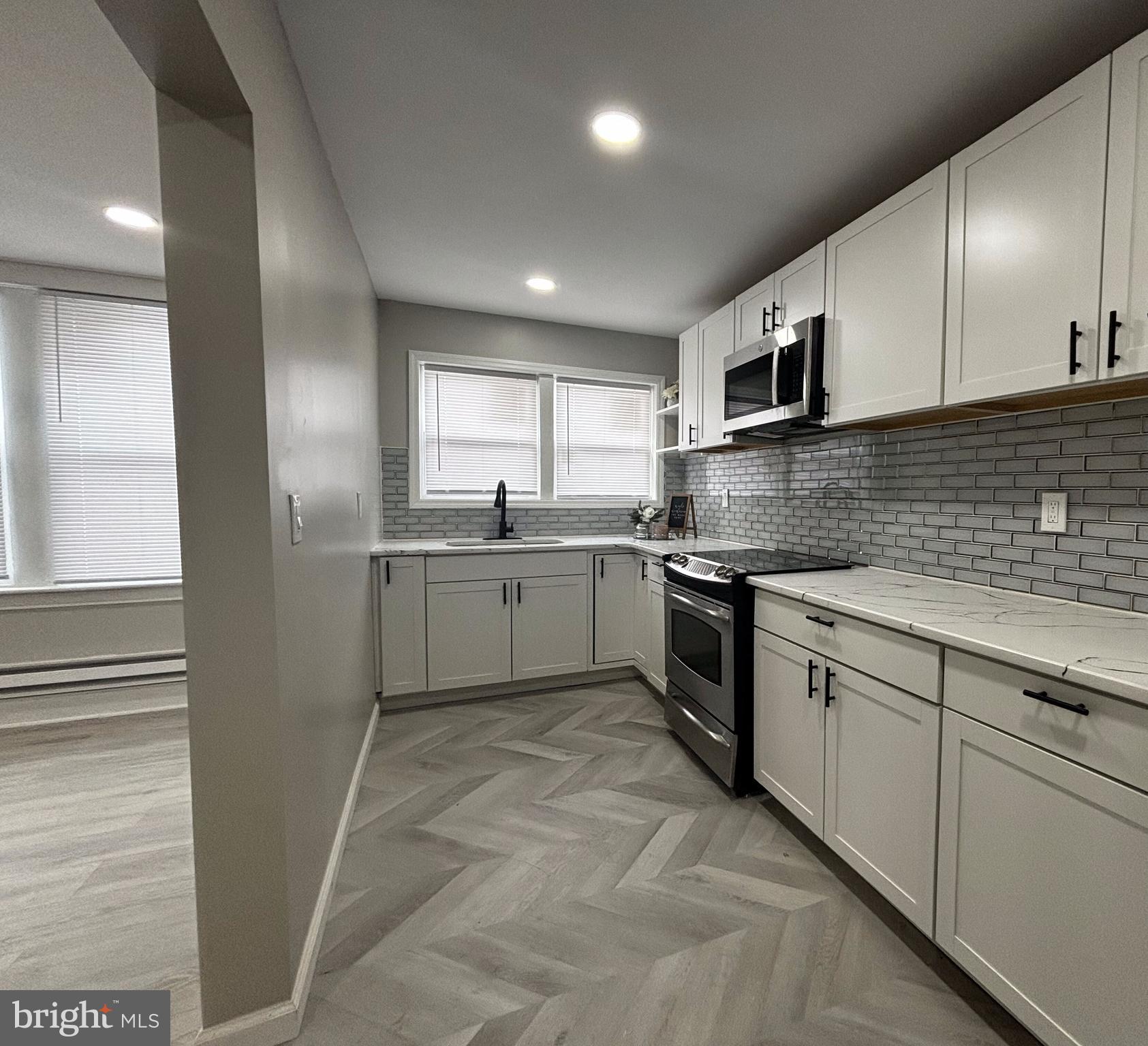 2787 North Congress Road Camden, NJ 08104 - Photo 6 of 18 Kitchen