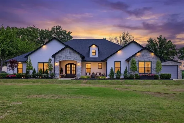 $650,000 | 2044 Canyon Lake Road, Wills Point, TX 75169