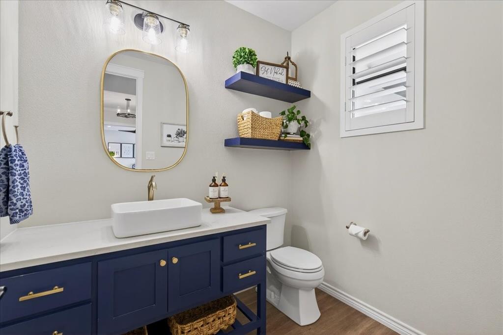 2044 Canyon Lake Road Wills Point, TX 75169 - Photo 27 of 40