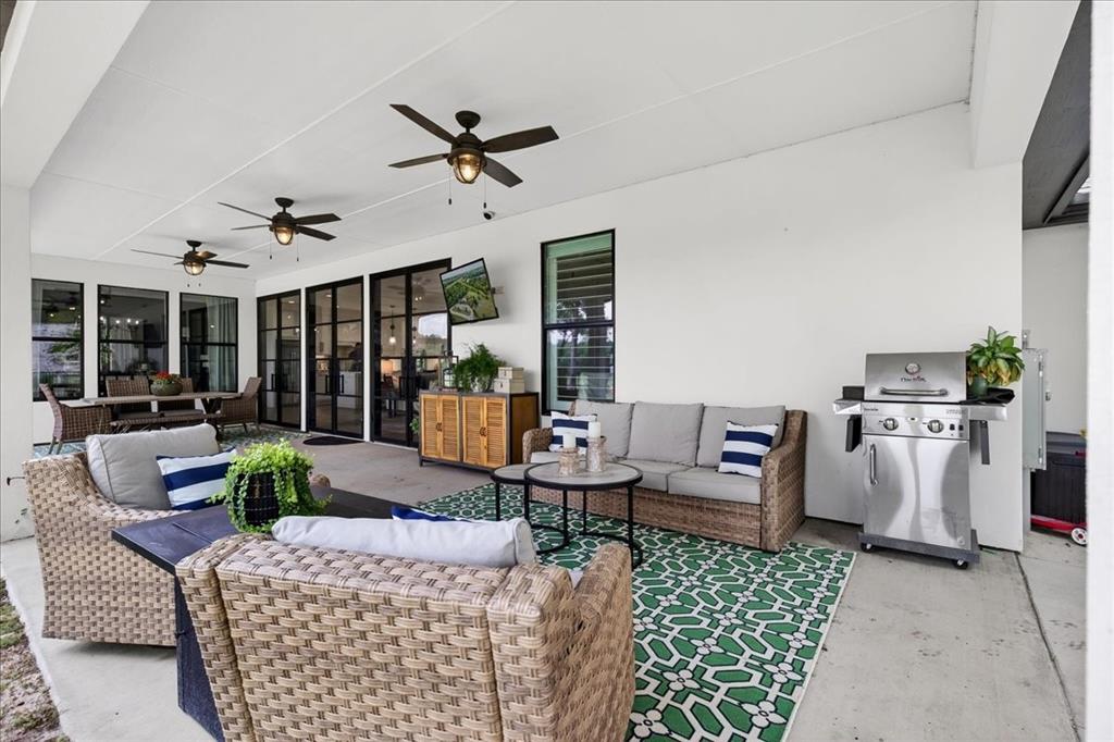 2044 Canyon Lake Road Wills Point, TX 75169 - Photo 28 of 40