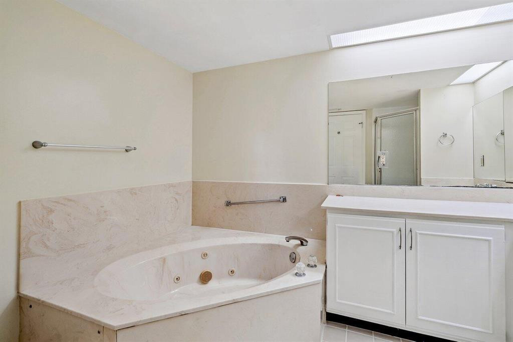 13770 Oneida Drive Delray Beach, FL 33446 - Photo 16 of 39 Photo 16