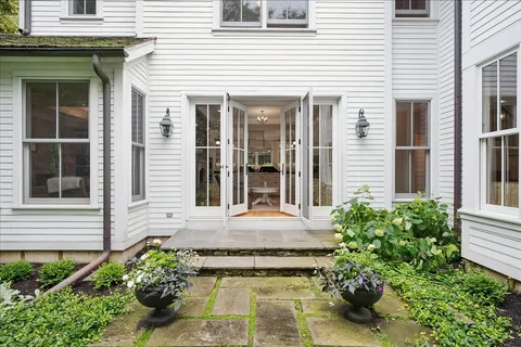 $3,799,000 | 785 Mt Pleasant Street, Winnetka, IL 60093