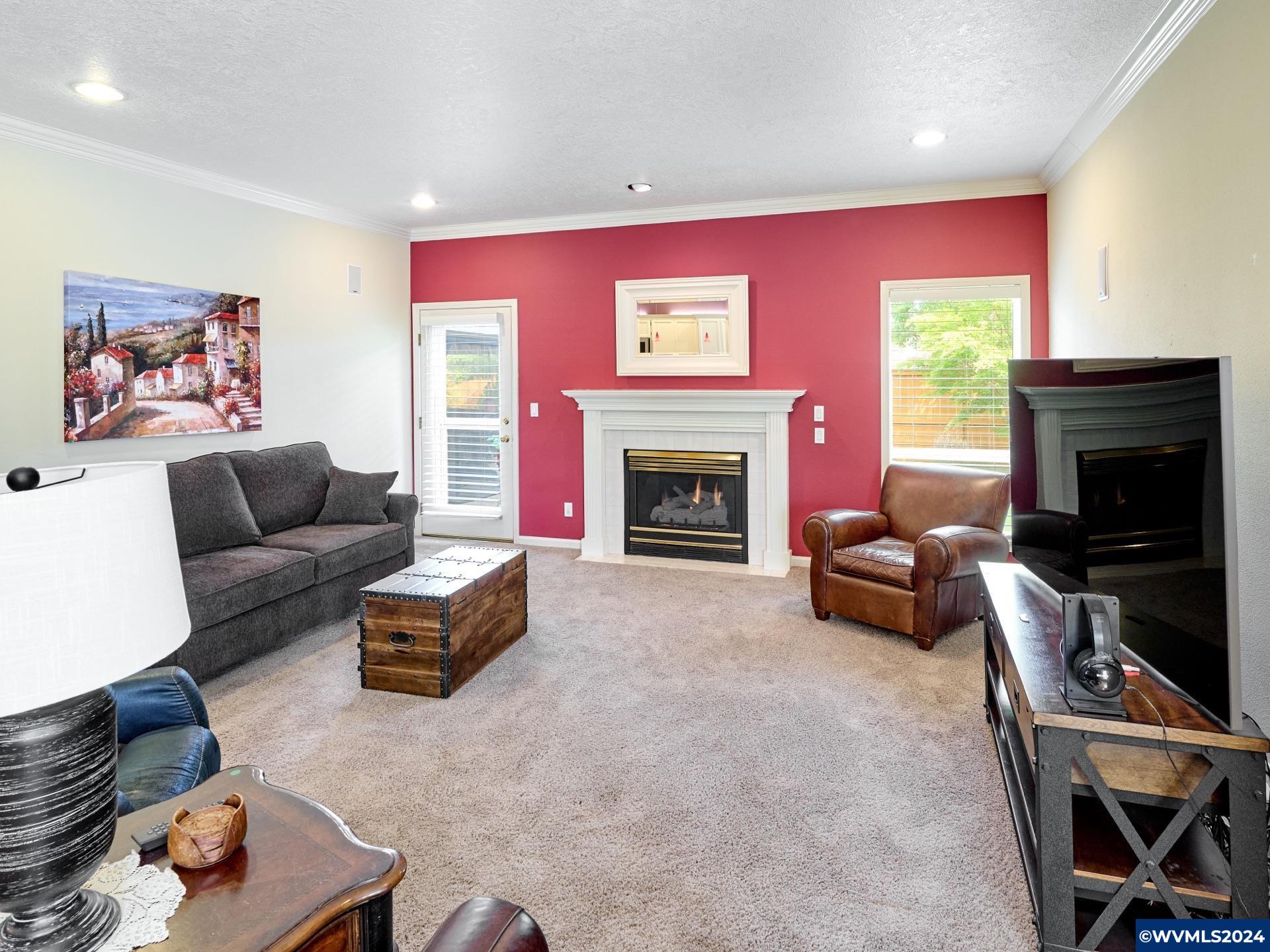 1105 Laurelridge Loop Northeast Keizer, OR 97303 - Photo 15 of 36