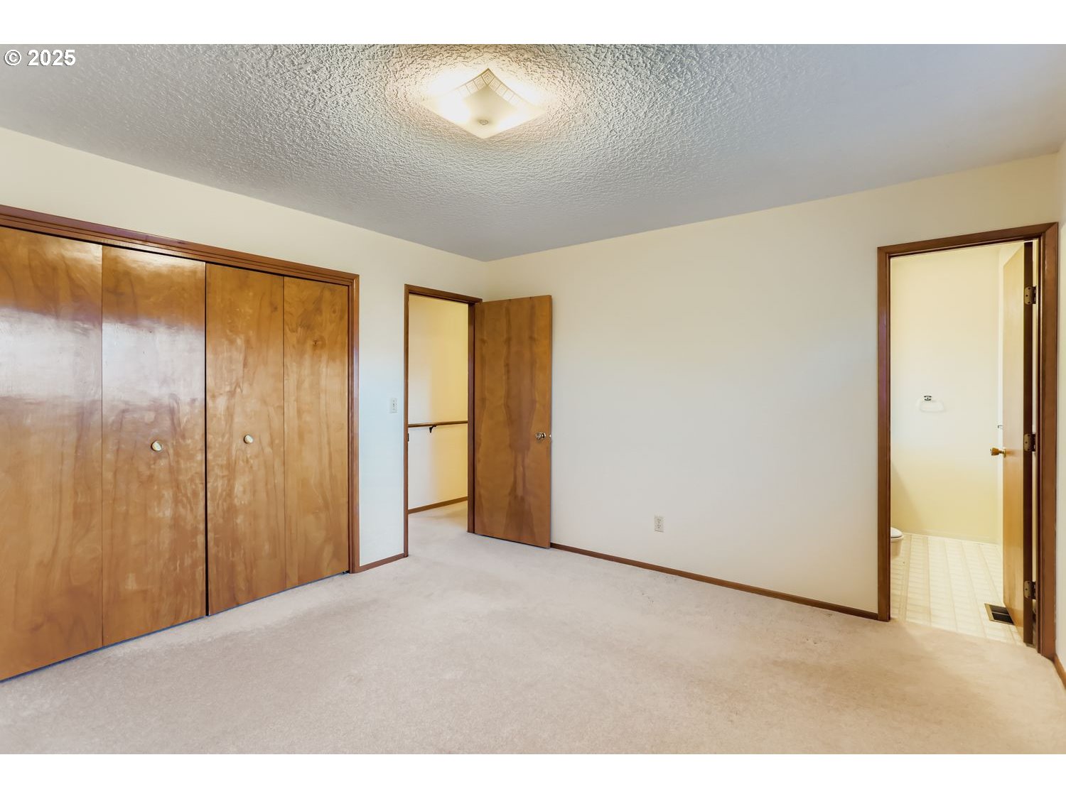 1134 South Ginger Street Cornelius, OR 97113 - Photo 16 of 25 a view of an empty room