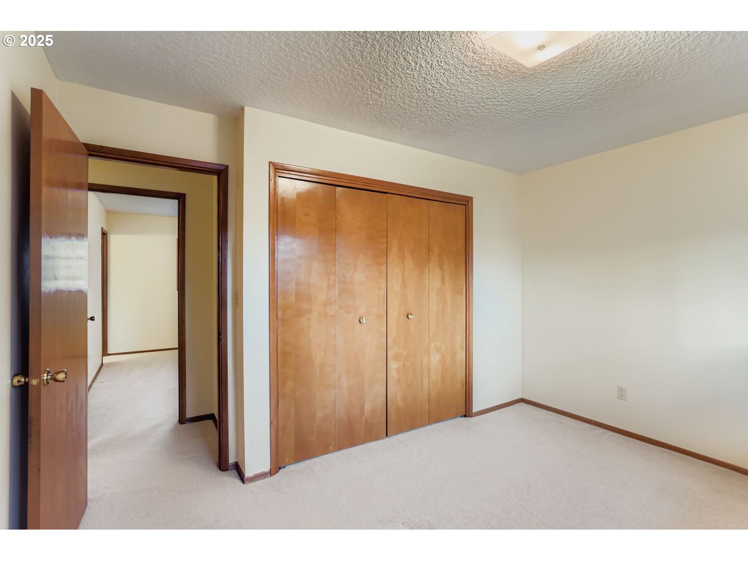 1134 South Ginger Street Cornelius, OR 97113 - Photo 20 of 25 a view of an empty room and closet area