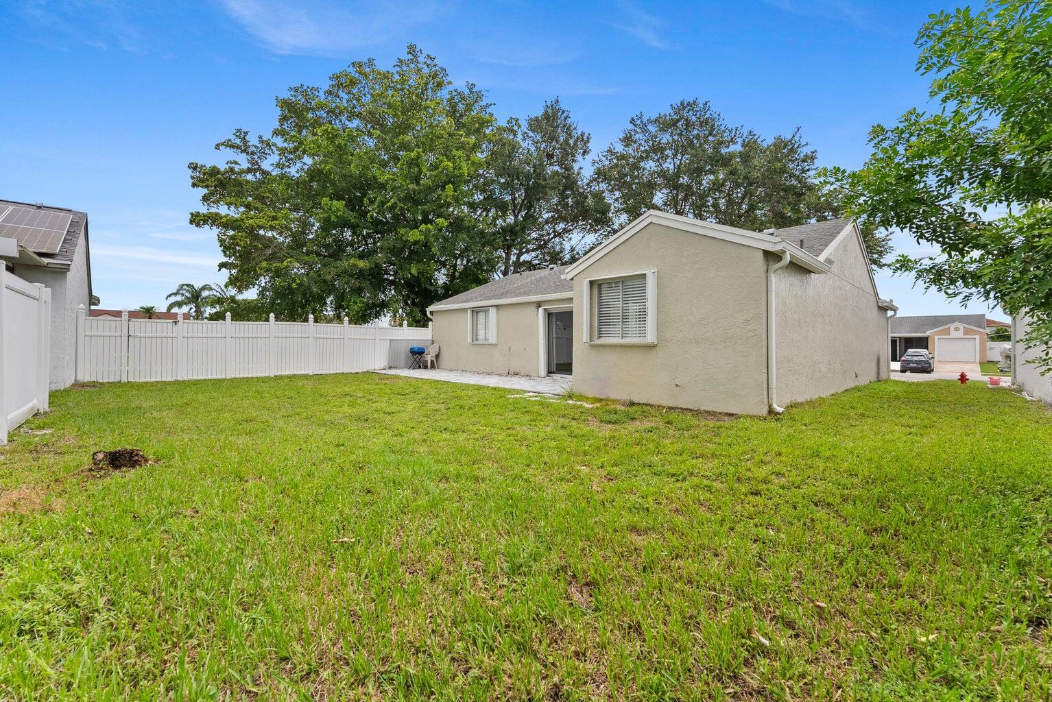 9850 Ridge Creek Road Boca Raton, FL 33496 - Photo 12 of 15 20250909193604254615000000-o