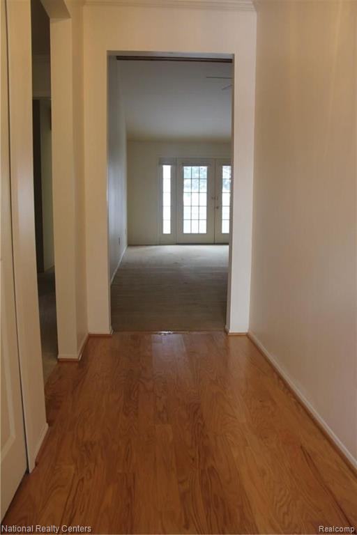 534 Tennyson Rochester Hills, MI 48307 - Photo 6 of 29