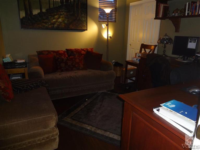 541 Spring Park Road Camarillo, CA 93012 - Photo 12 of 29 Additional Photo