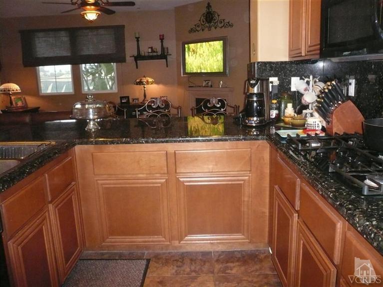 541 Spring Park Road Camarillo, CA 93012 - Photo 9 of 29 Additional Photo