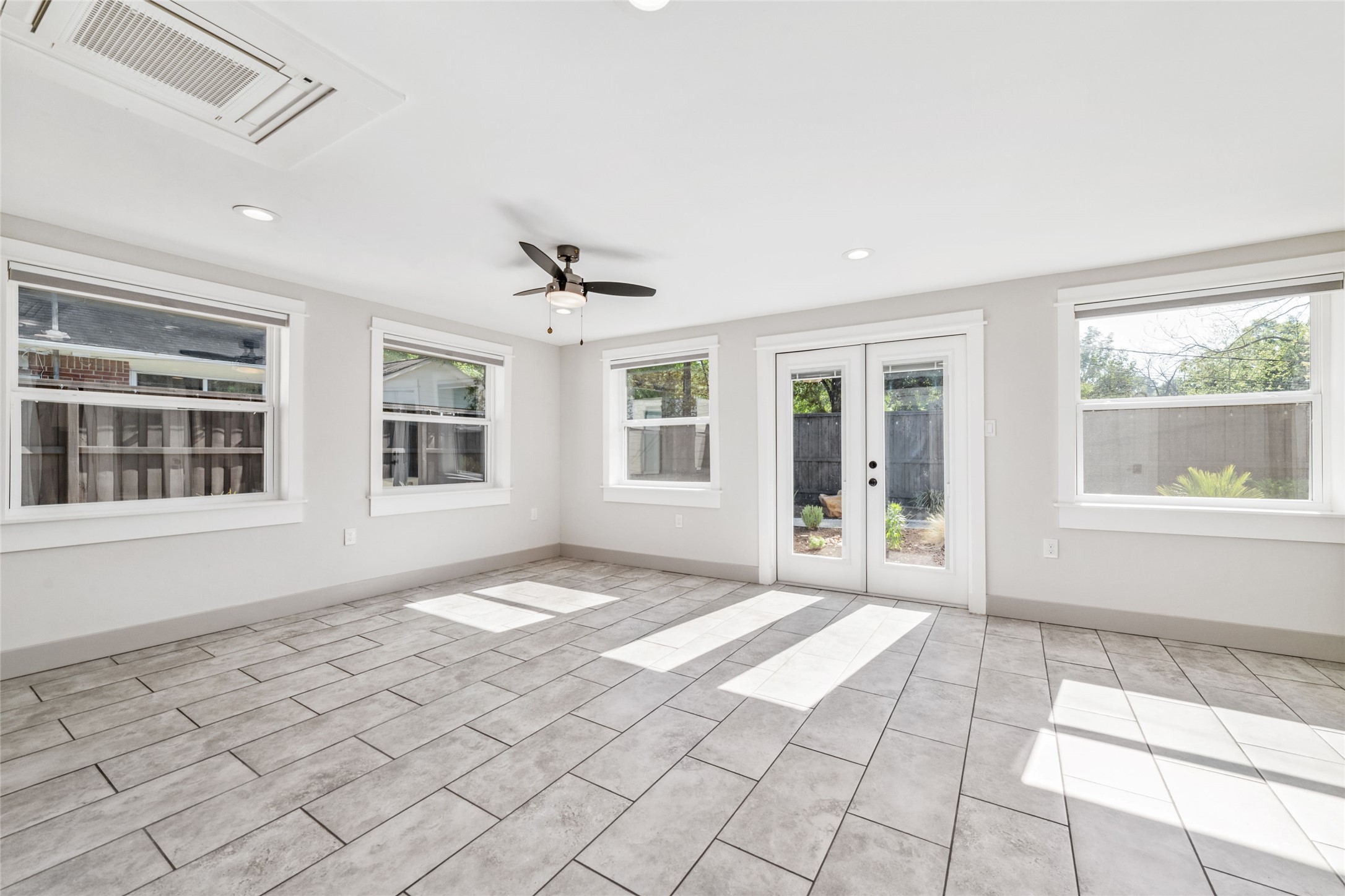 9400 Spring Branch Drive Houston, TX 77080 - Photo 23 of 45 Gallery Image 23