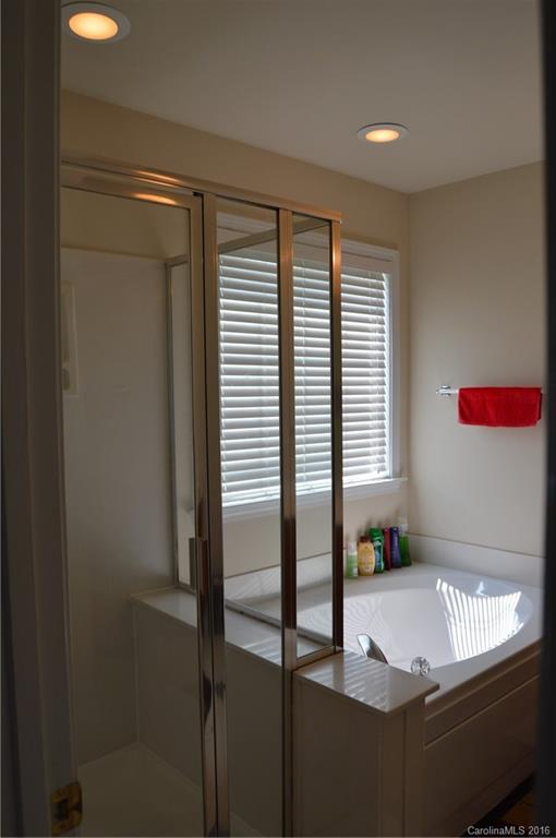 10936 Hellebore Road Charlotte, NC 28213 - Photo 13 of 24 Gallery Image 13