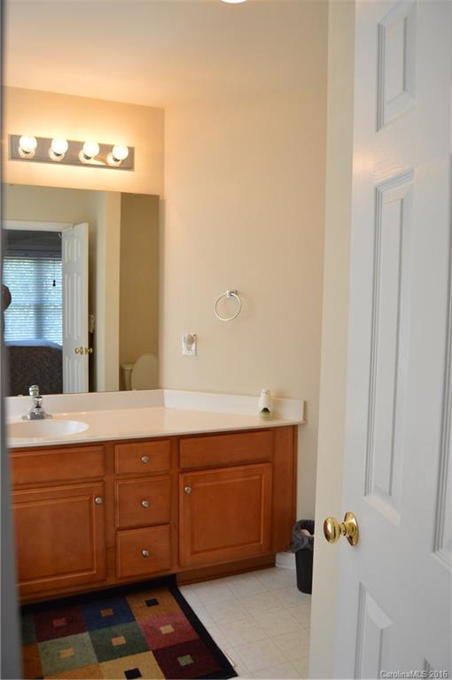 10936 Hellebore Road Charlotte, NC 28213 - Photo 15 of 24 Gallery Image 15