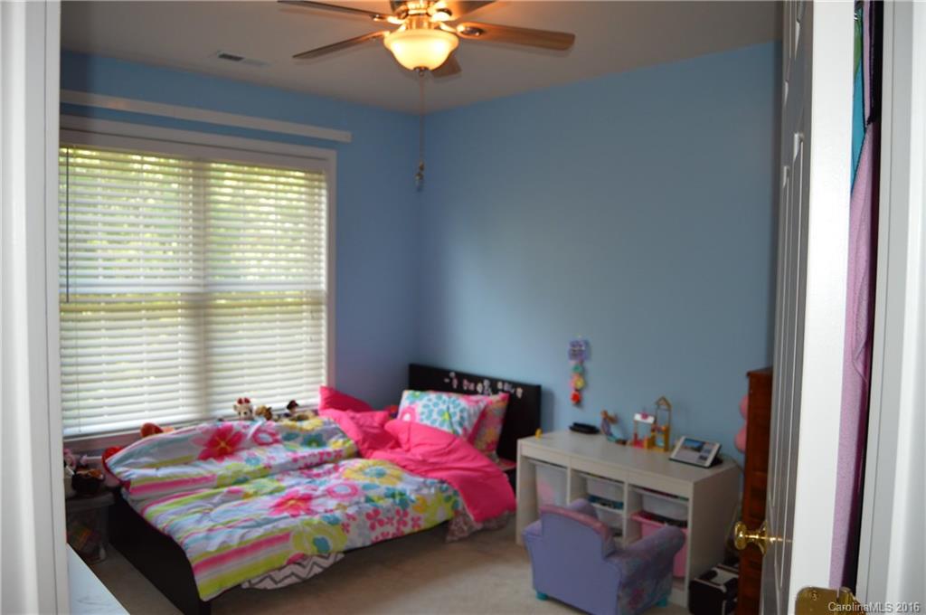 10936 Hellebore Road Charlotte, NC 28213 - Photo 19 of 24 Gallery Image 19