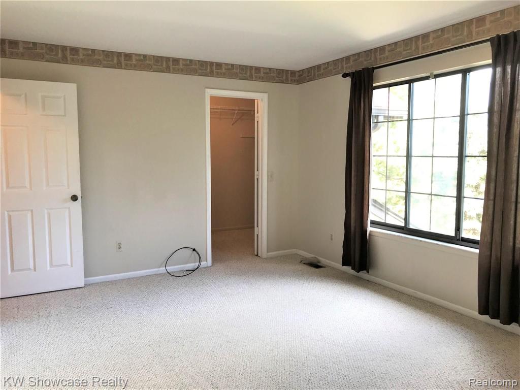109 Meadow Ln Circle, Unit 3L Rochester Hills, MI 48307 - Photo 12 of 16
