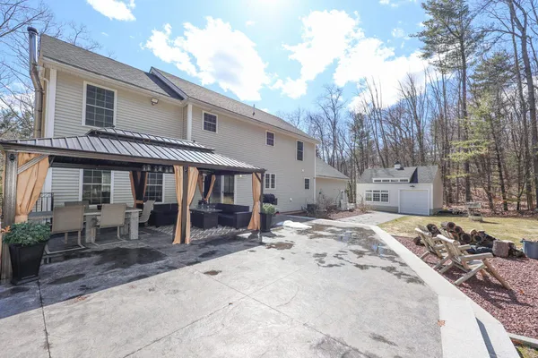 $1,150,000 | 43 Lampton Drive, Derry, NH 03038
