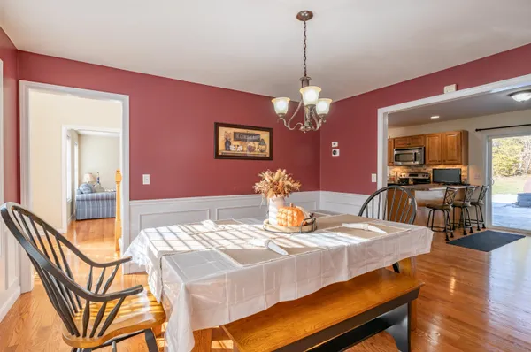 $1,150,000 | 43 Lampton Drive, Derry, NH 03038