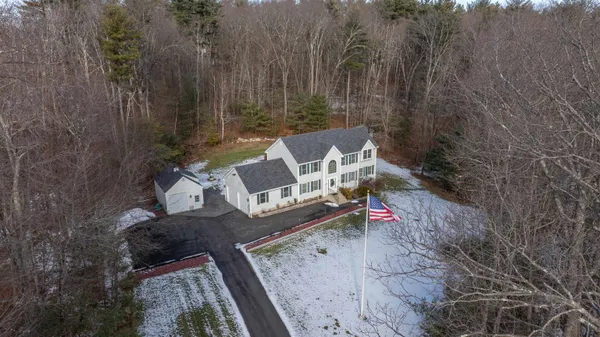 $1,150,000 | 43 Lampton Drive, Derry, NH 03038