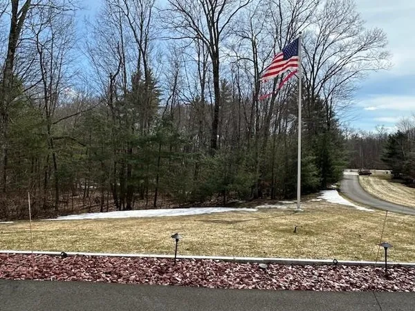 $1,150,000 | 43 Lampton Drive, Derry, NH 03038