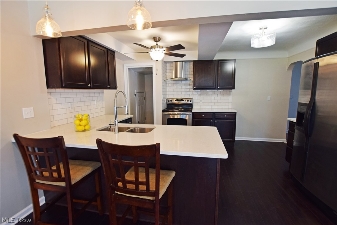 6256 Highland Road Cleveland, OH 44143 - Photo 6 of 18 Gallery Image 6