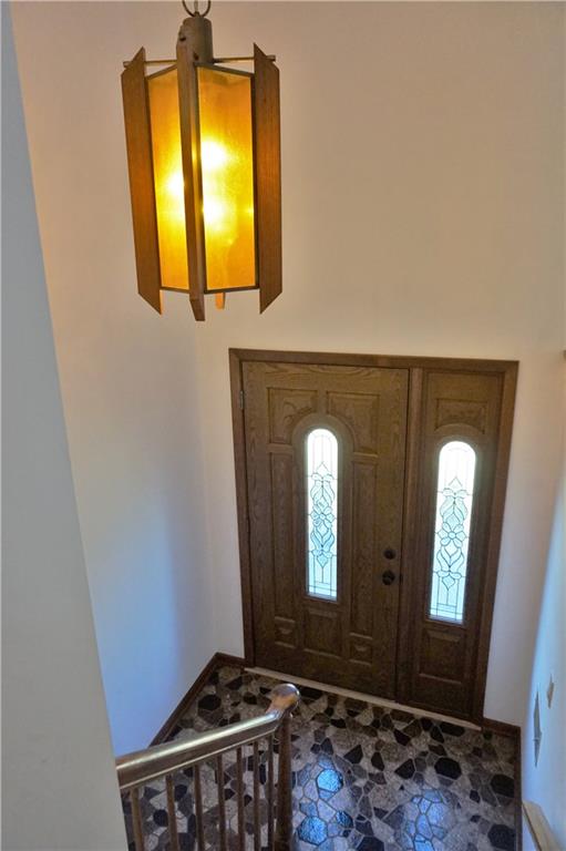 123 North Benbrook Road Butler, PA 16001 - Photo 23 of 25 Entry with new front door!