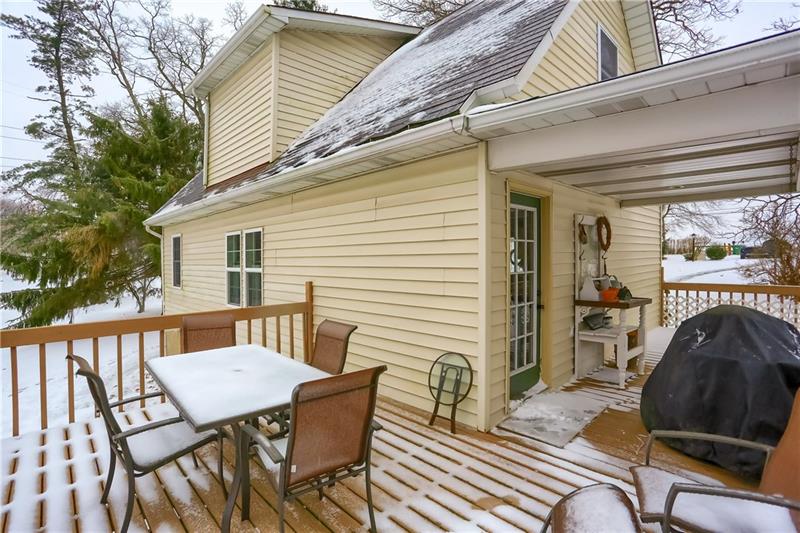 153 Saxonburg Road Butler, PA 16002 - Photo 4 of 25