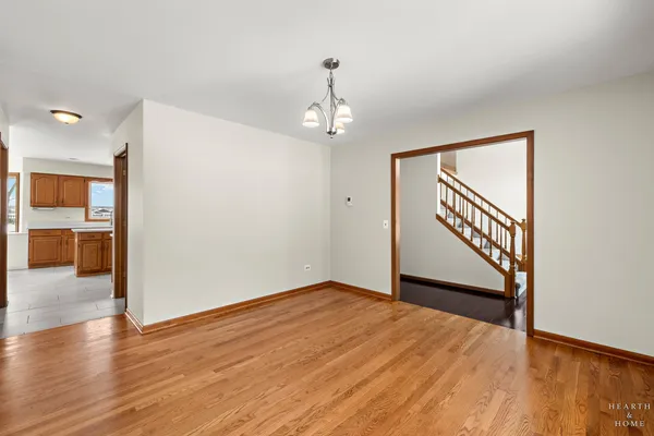 $565,000 | 4305 Fairfax Drive, Crystal Lake, IL 60014
