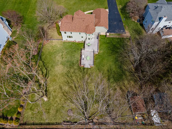 $565,000 | 4305 Fairfax Drive, Crystal Lake, IL 60014