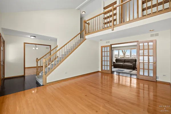 $565,000 | 4305 Fairfax Drive, Crystal Lake, IL 60014