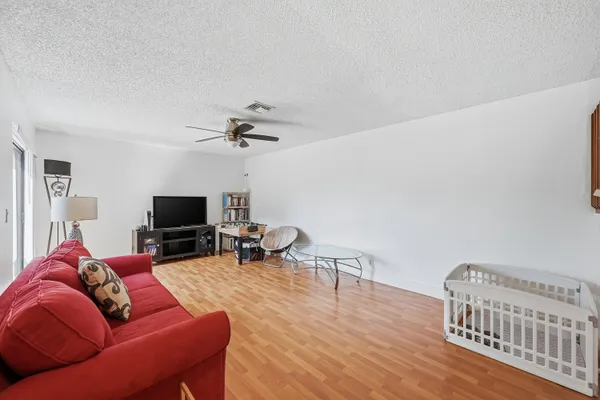 $3,000 | 2498 Northwest 99th Avenue, Coral Springs, FL 33065