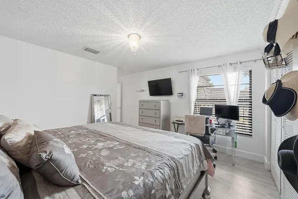 $3,000 | 2498 Northwest 99th Avenue, Coral Springs, FL 33065