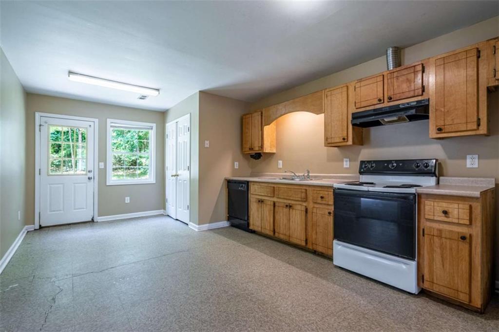 128 Norcross Way Road Southwest Rome, GA 30165 - Photo 7 of 23 Gallery Image 7