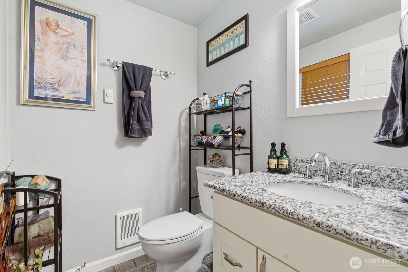 5096 Knute Anderson Road Northwest Silverdale, WA 98383 - Photo 11 of 38