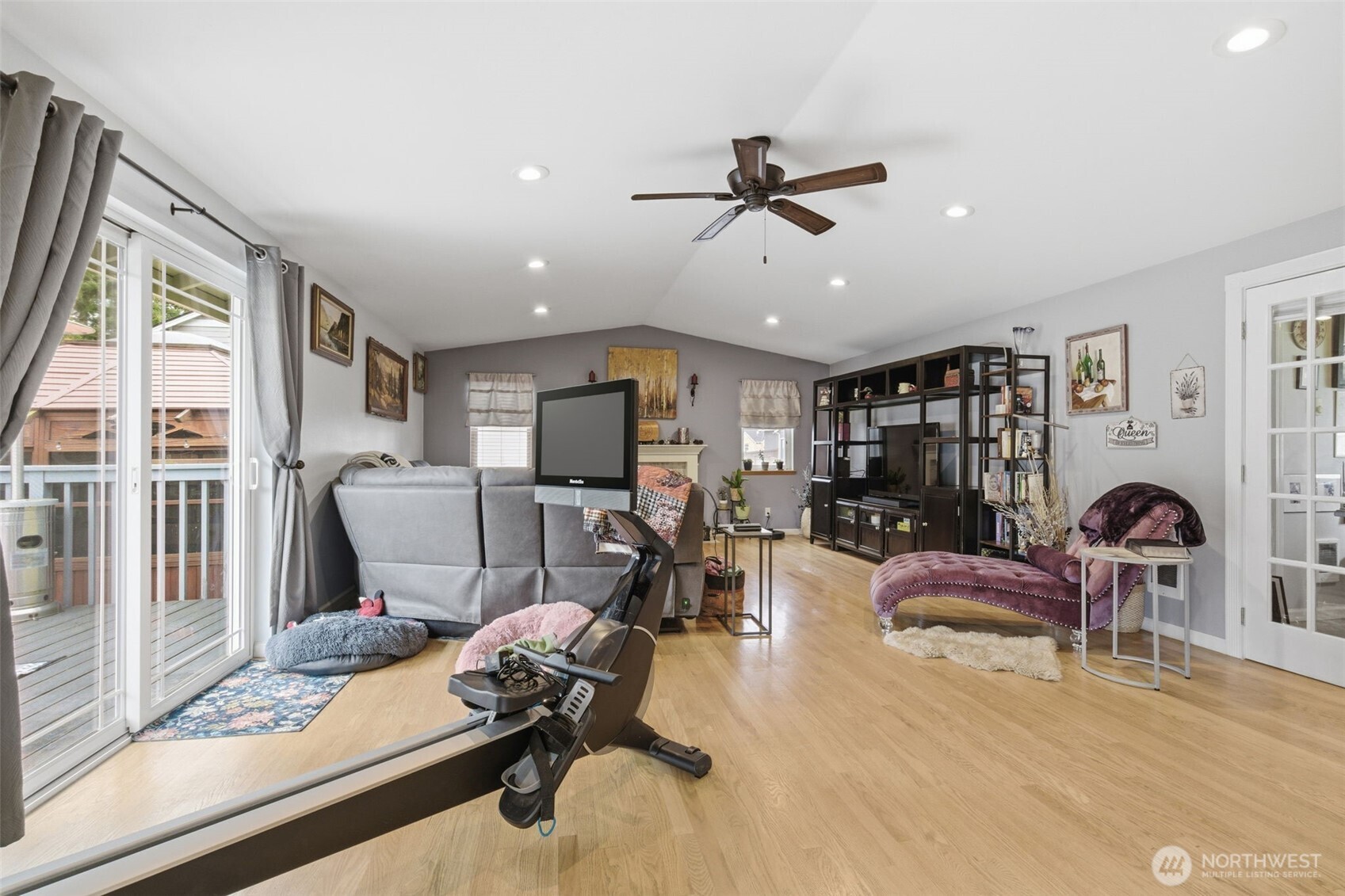 5096 Knute Anderson Road Northwest Silverdale, WA 98383 - Photo 13 of 38