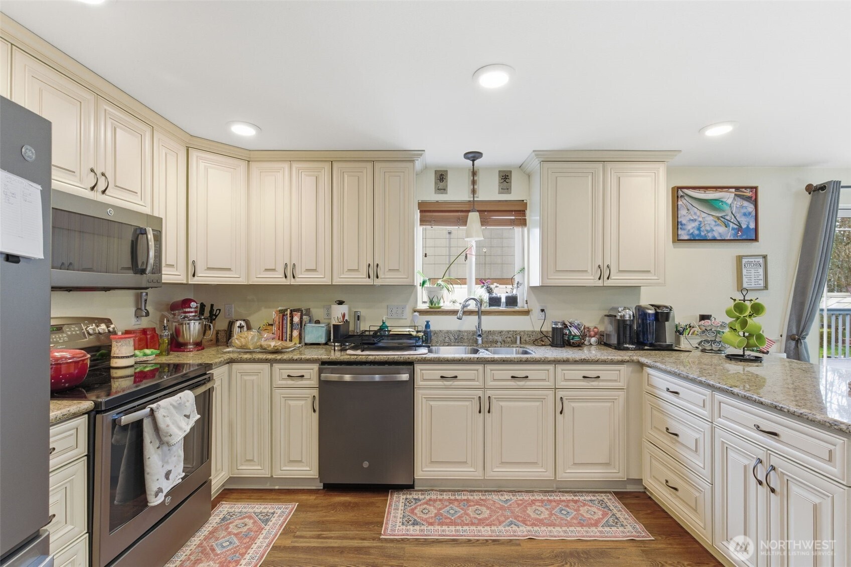 5096 Knute Anderson Road Northwest Silverdale, WA 98383 - Photo 10 of 38